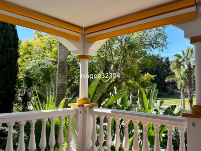 Apartment for Sale in Puerto Banús, Malaga 5