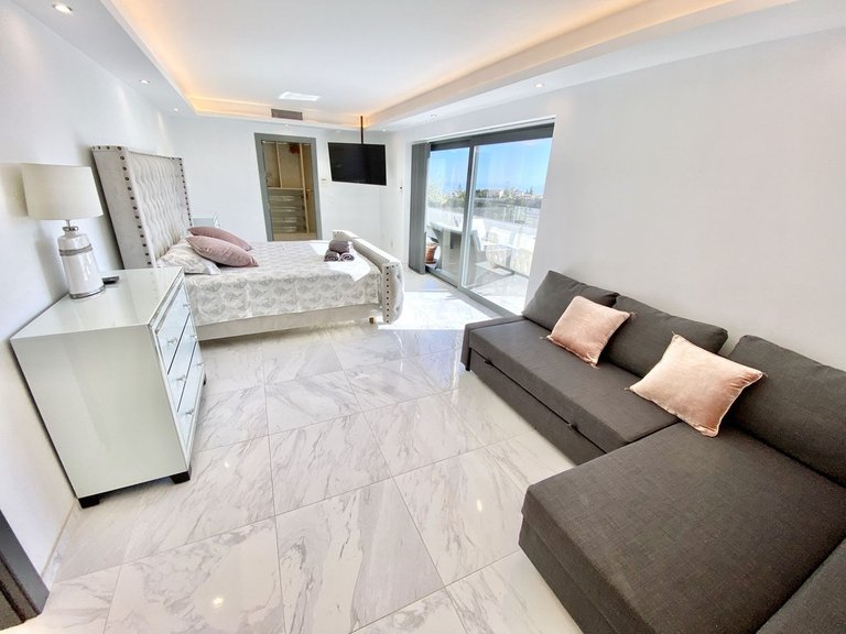 Villa for Sale in Benalmadena Pueblo, Malaga 13