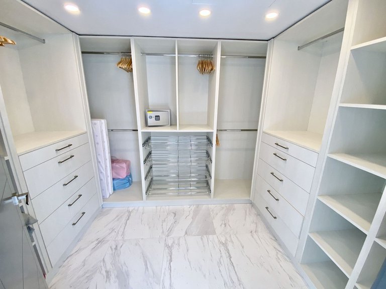 Villa for Sale in Benalmadena Pueblo, Malaga 14