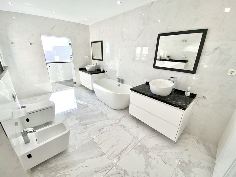 Villa for Sale in Benalmadena Pueblo, Malaga 15
