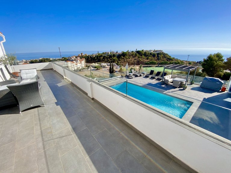 Villa for Sale in Benalmadena Pueblo, Malaga 17