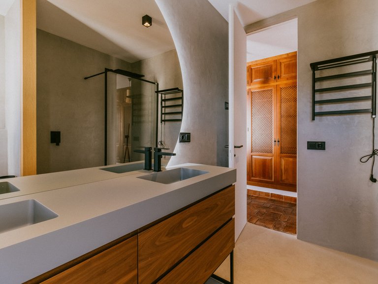 Villa for Sale in The Golden Mile, Malaga 18
