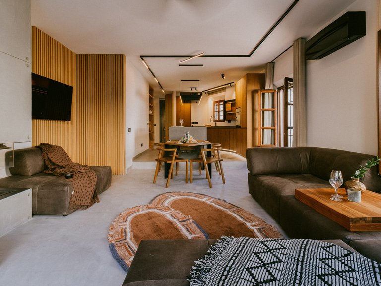 Villa for Sale in The Golden Mile, Malaga 6