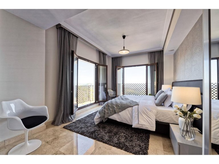 Villa for Sale in Benahavís, Malaga 22