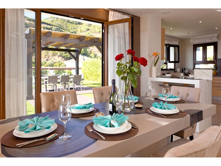 Villa for Sale in Benahavís, Malaga 4