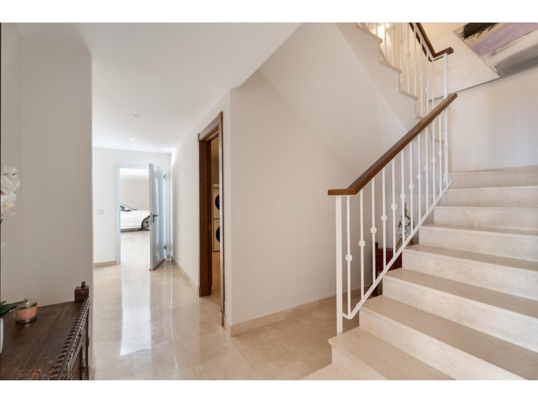 Villa for Sale in Benahavís, Malaga 7