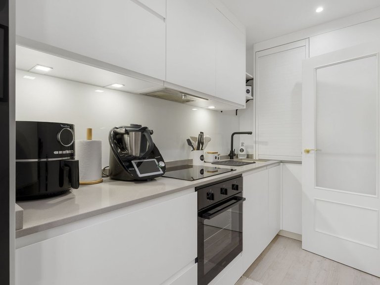 Apartment for Sale in Calanova Golf, Malaga 10