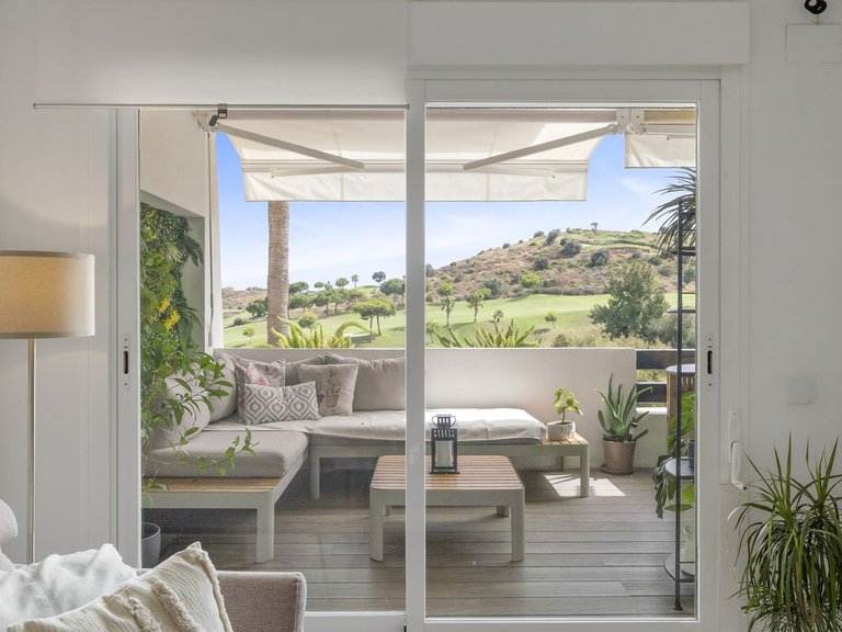 Apartment for Sale in Calanova Golf, Malaga 14