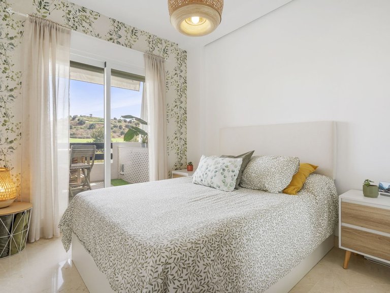 Apartment for Sale in Calanova Golf, Malaga 15