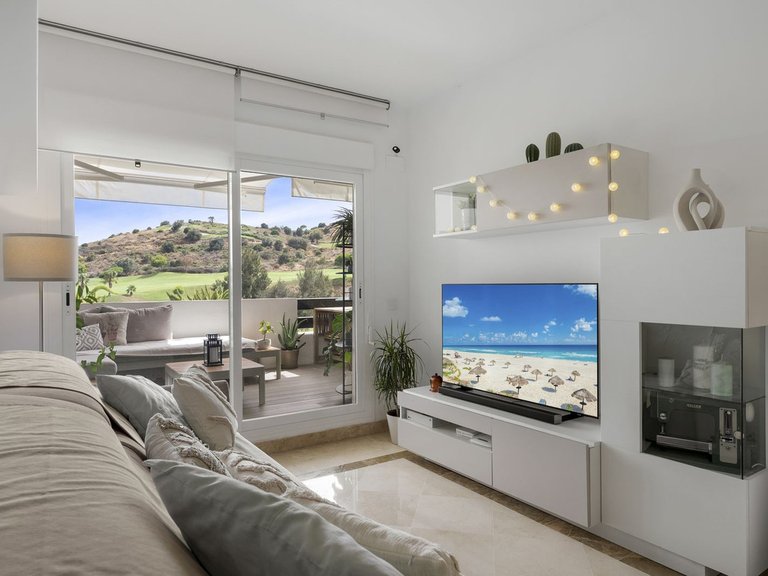 Apartment for Sale in Calanova Golf, Malaga 2