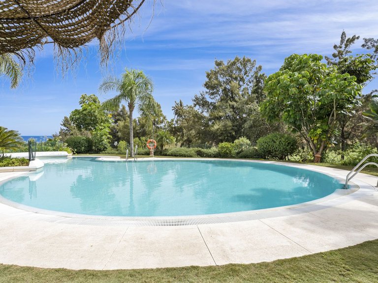 Apartment for Sale in Calanova Golf, Malaga 24