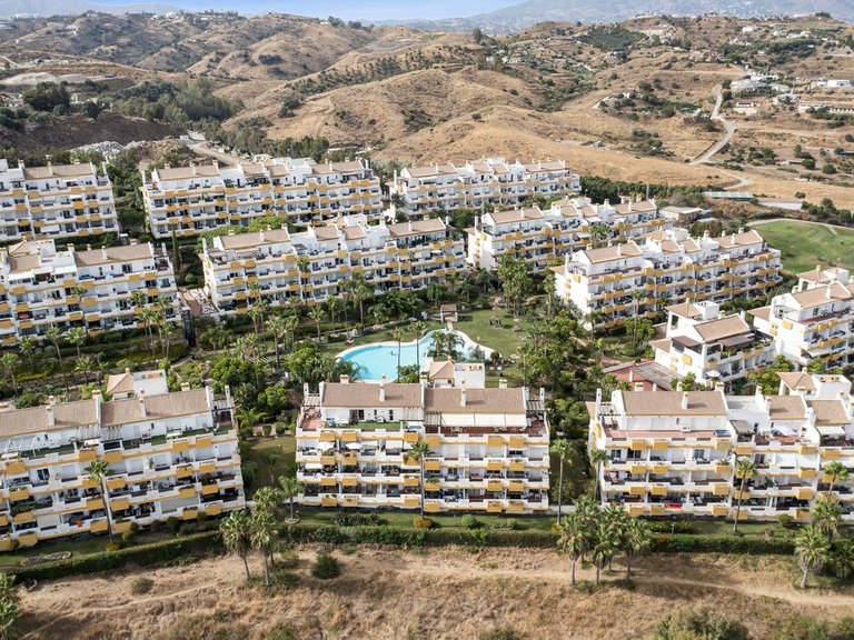 Apartment for Sale in Calanova Golf, Malaga 33