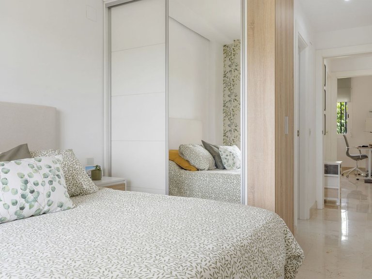 Apartment for Sale in Calanova Golf, Malaga 5