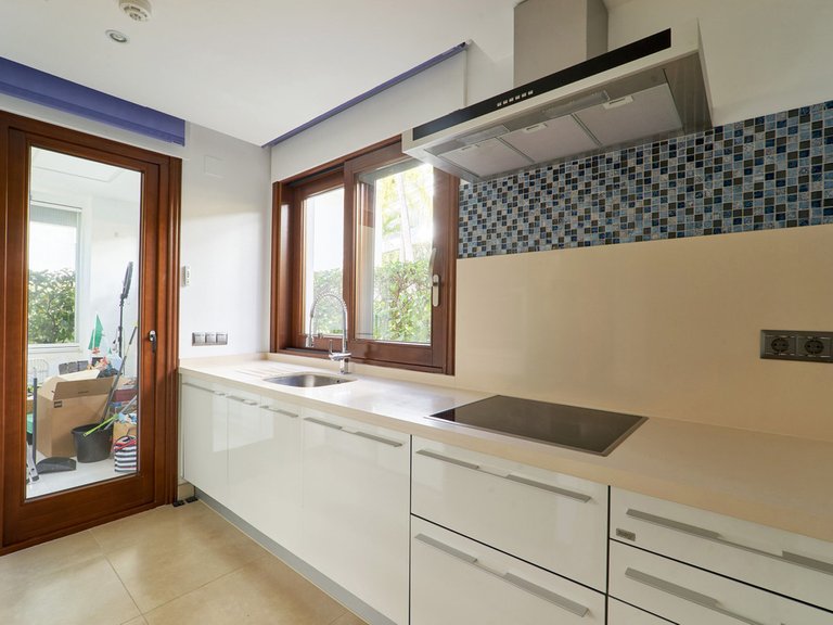 Apartment for Sale in Estepona, Malaga 10