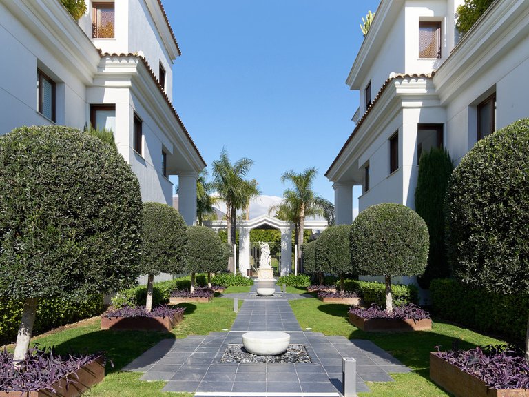 Apartment for Sale in Estepona, Malaga 25