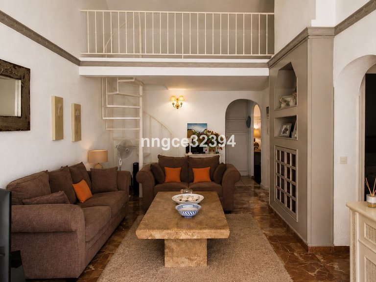 Villa for Sale in Puerto Banús, Malaga 16
