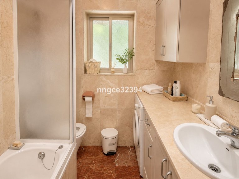 Villa for Sale in Puerto Banús, Malaga 18