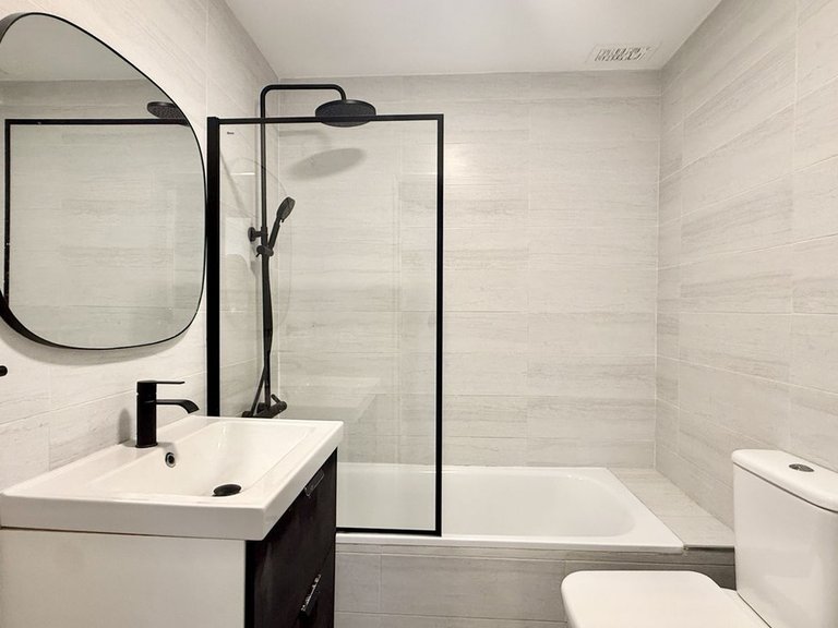 Apartment for Sale in Calahonda, Malaga 13