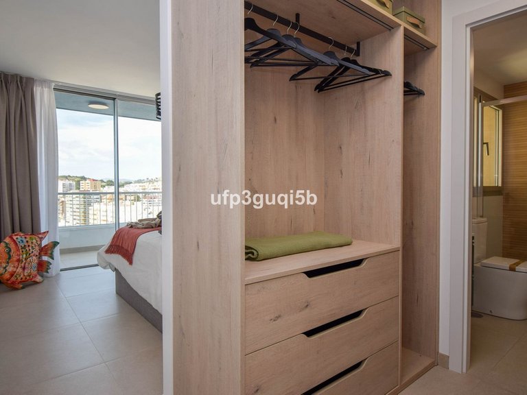 Apartment for Sale in Fuengirola, Malaga 10