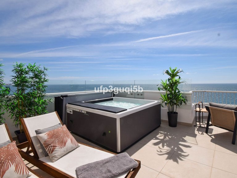 Apartment for Sale in Fuengirola, Malaga 2