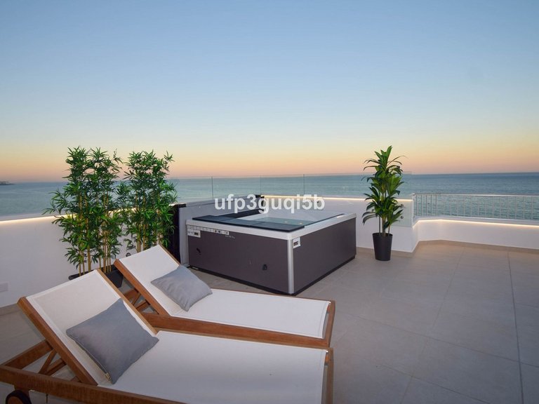 Apartment for Sale in Fuengirola, Malaga 28