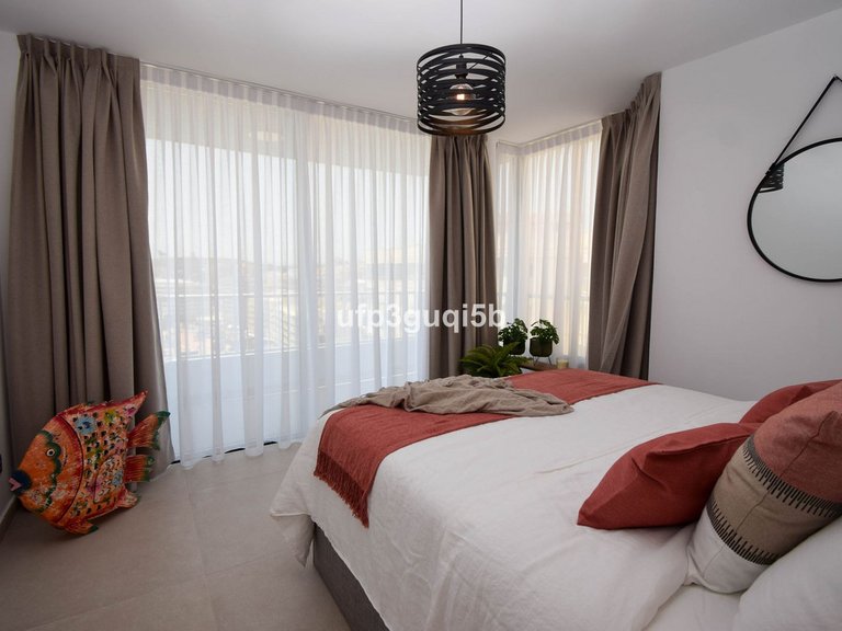 Apartment for Sale in Fuengirola, Malaga 9