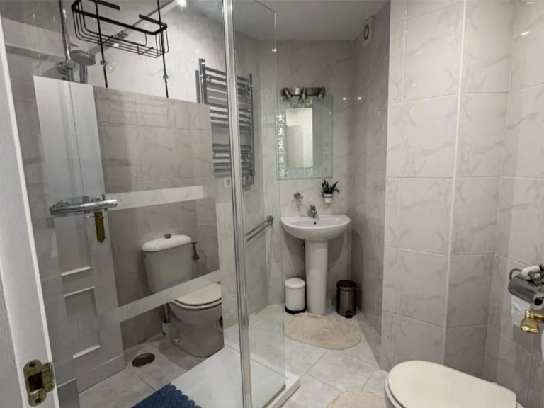 Apartment for Sale in Calahonda, Malaga 15