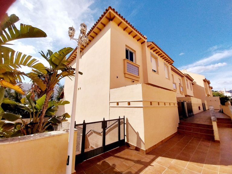 Villa for Sale in Calahonda, Malaga 11