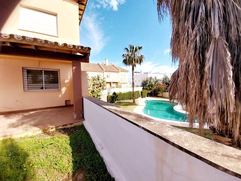 Villa for Sale in Calahonda, Malaga 19