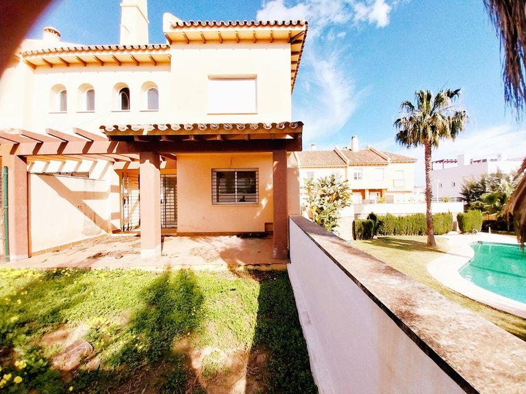 Villa for Sale in Calahonda, Malaga 20