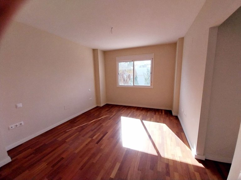 Villa for Sale in Calahonda, Malaga 26