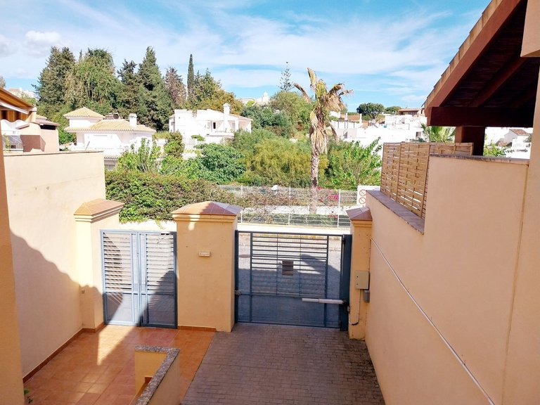 Villa for Sale in Calahonda, Malaga 7