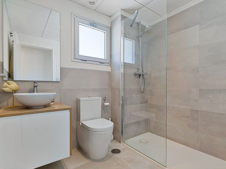 Apartment for Sale in Fuengirola, Malaga 16