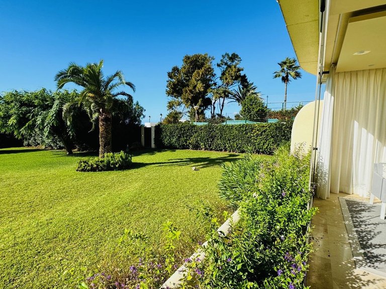 Apartment for Sale in Elviria, Malaga 10