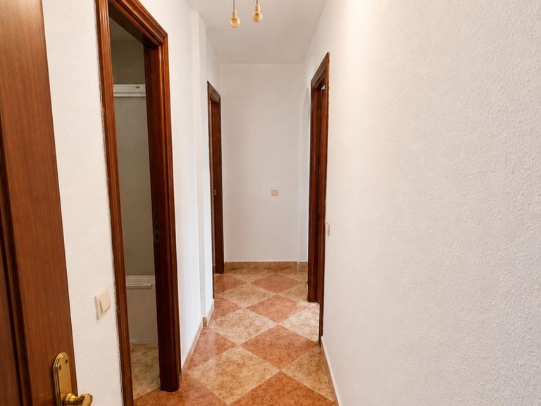 Apartment for Sale in La Barriguilla, Malaga 26