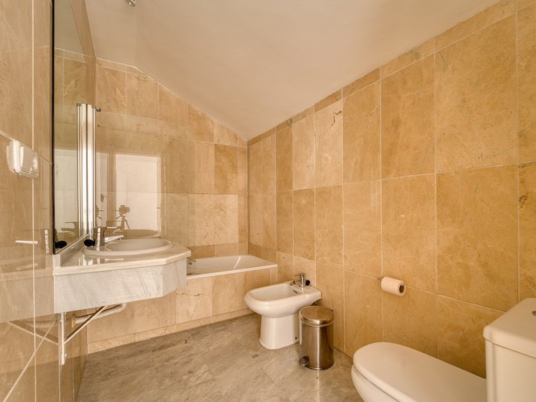 Apartment for Sale in Guadalmina Baja, Malaga 15