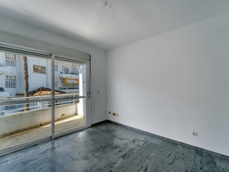 Apartment for Sale in Guadalmina Baja, Malaga 20