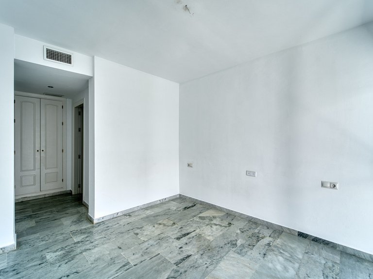 Apartment for Sale in Guadalmina Baja, Malaga 21