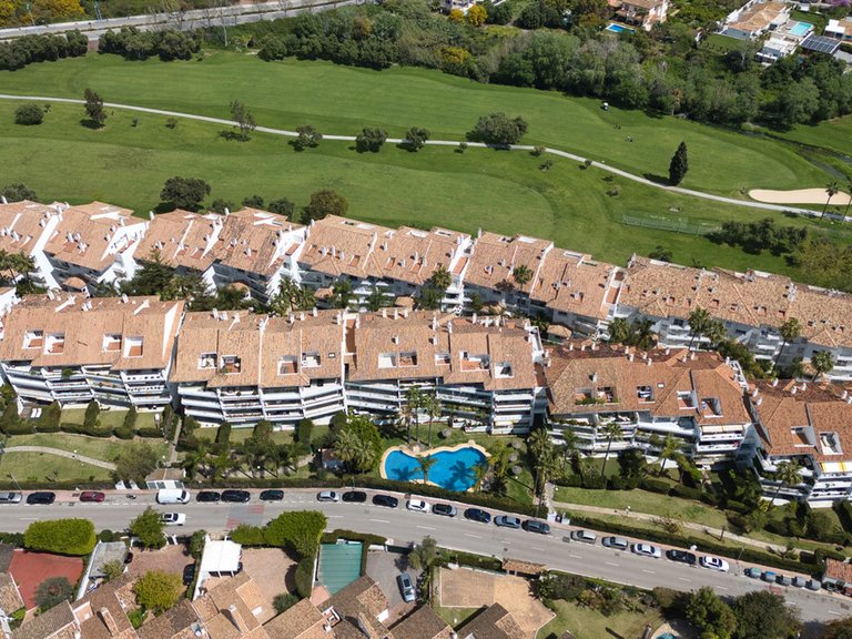 Apartment for Sale in Guadalmina Baja, Malaga 33