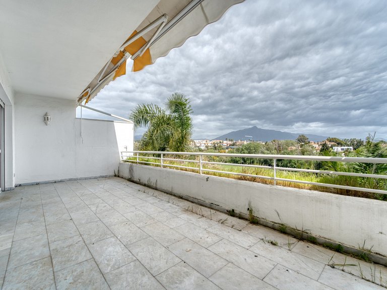 Apartment for Sale in Guadalmina Baja, Malaga 6