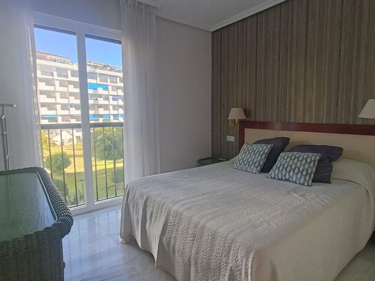 Apartment for Sale in Puerto Banús, Malaga 18