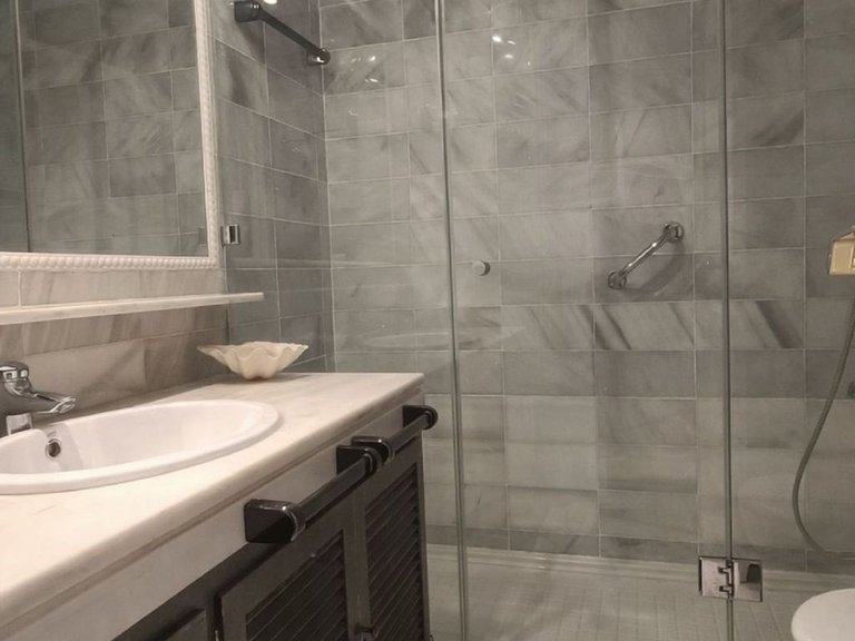 Apartment for Sale in Puerto Banús, Malaga 21