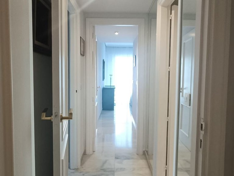 Apartment for Sale in Puerto Banús, Malaga 22