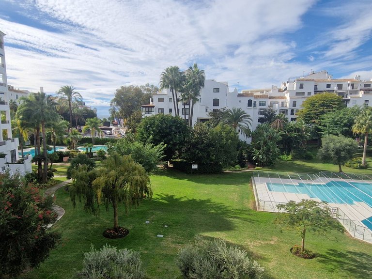Apartment for Sale in Puerto Banús, Malaga 28