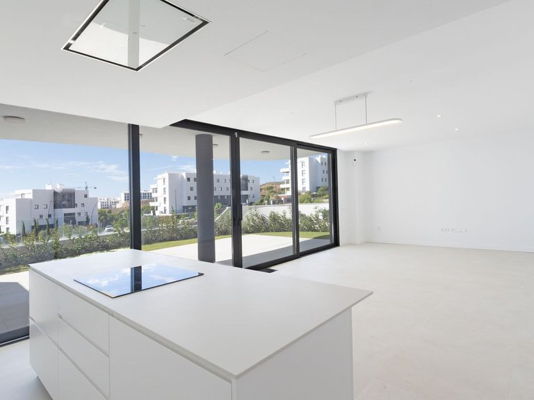 Apartment for Sale in Fuengirola, Malaga 10