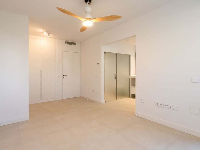 Apartment for Sale in Fuengirola, Malaga 14