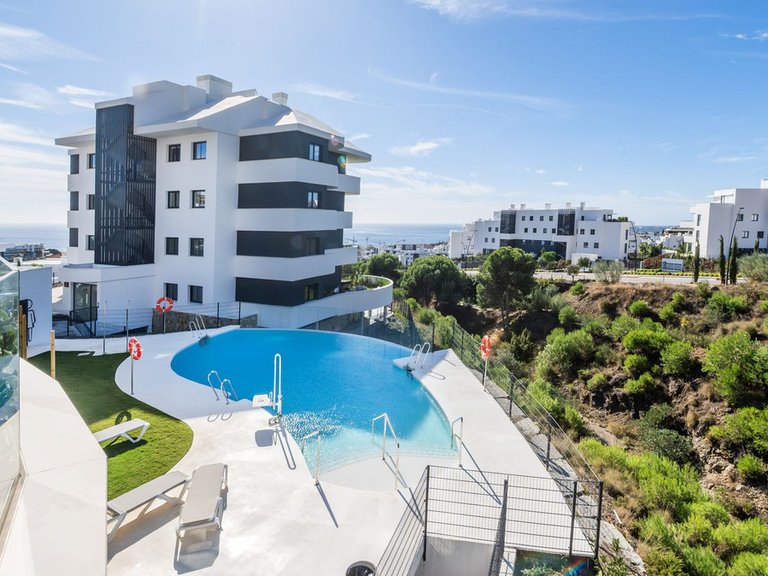 Apartment for Sale in Fuengirola, Malaga 2