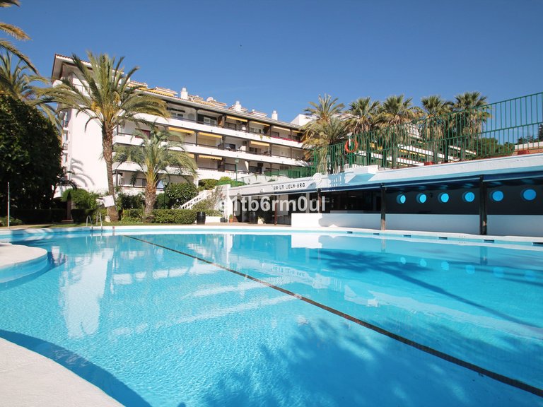 Apartment for Sale in The Golden Mile, Malaga 7