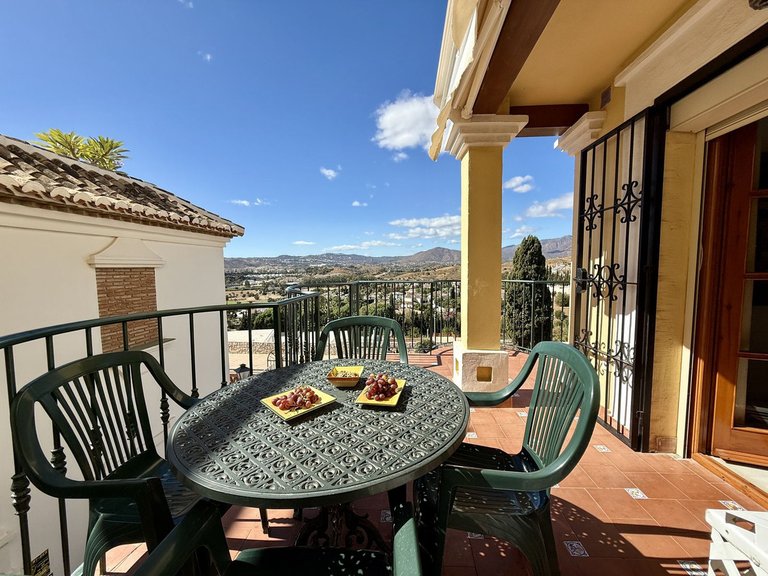 Villa for Sale in Mijas Golf, Malaga 12