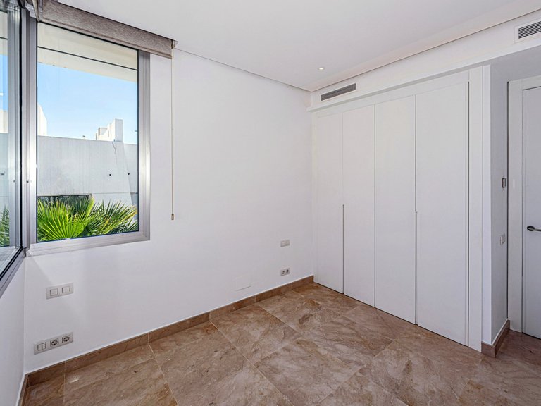 Villa for Sale in Río Real, Malaga 19